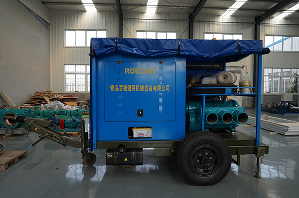 兩輪式柴油機(jī)移動(dòng)泵車 兩輪式柴油機(jī)移動(dòng)泵車