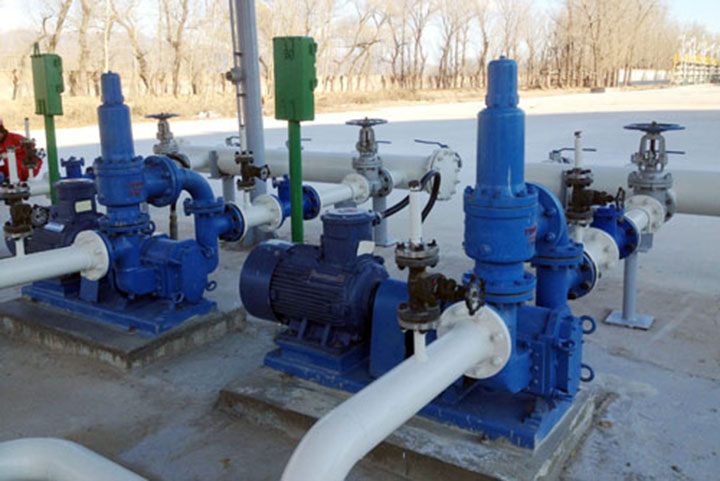 轉子泵加注潤滑油 轉子泵加注潤滑油