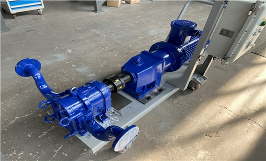 罐底污油自吸泵(移動式) 罐底污油自吸泵(移動式)